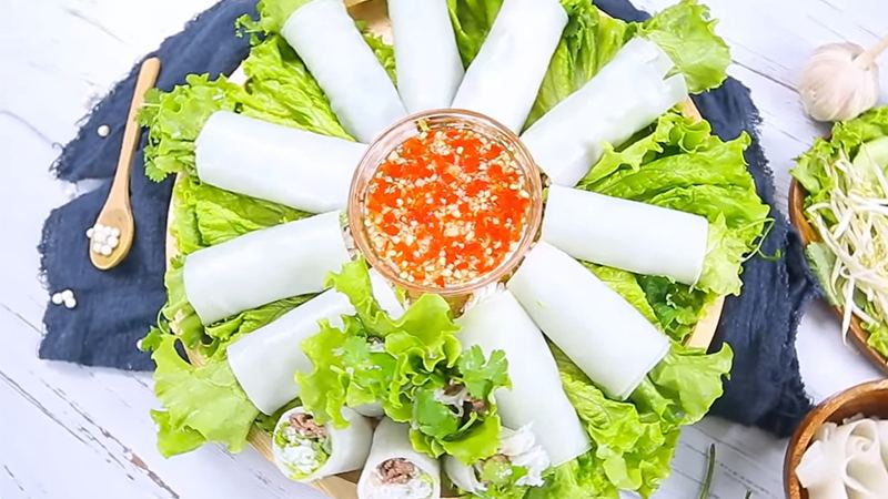Phở cuốn thịt bò