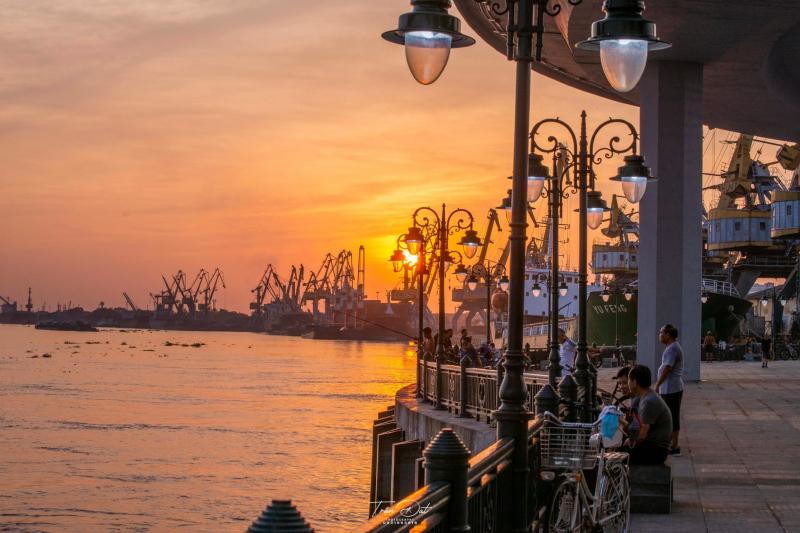 Phố đi bộ Tam Bạc