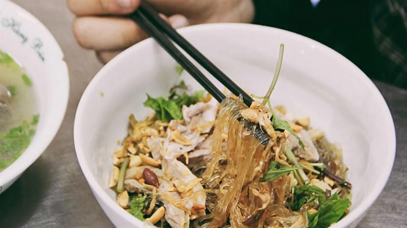 Phở Gà, Phở Trộn & Miến Trộn - Lạc Long Quân