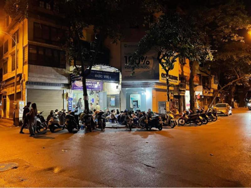 Phở gánh Hàng Chiếu