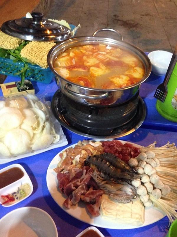 Lẩu Phùng Hưng