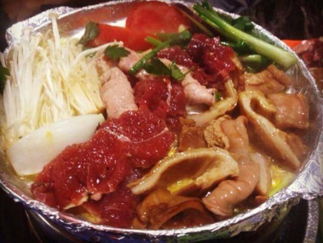 Lẩu Nướng Tiến Giang Gầm Cầu