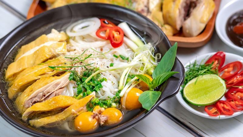 Phở gà thơm ngon
