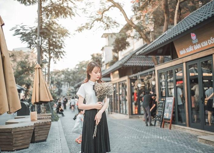 Phố sách 19/12