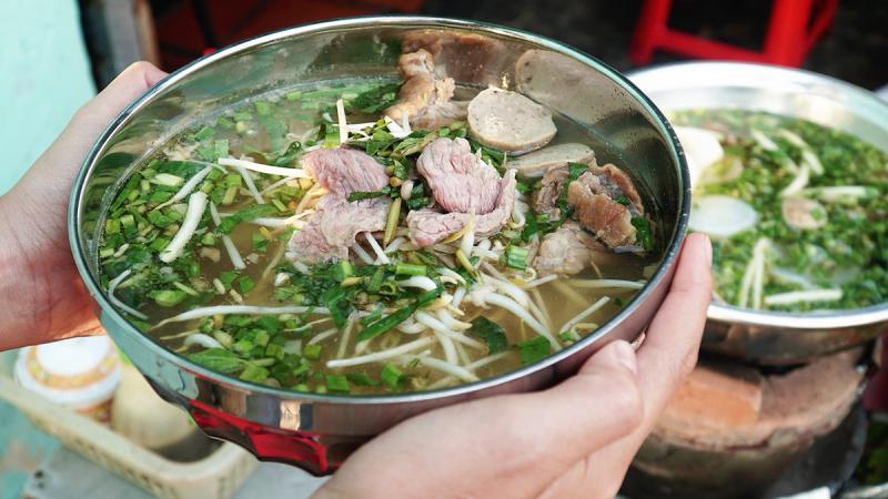 Phở Tân
