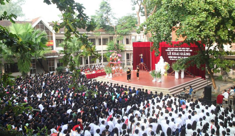 Phổ thông Vùng cao Việt Bắc