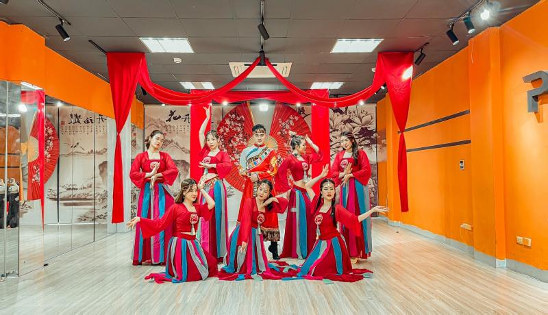 Phoenix Dance Studio