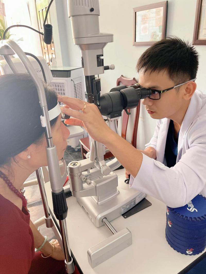 Phòng Khám Mắt BMT - Bs.CKI Võ Đức Hiền