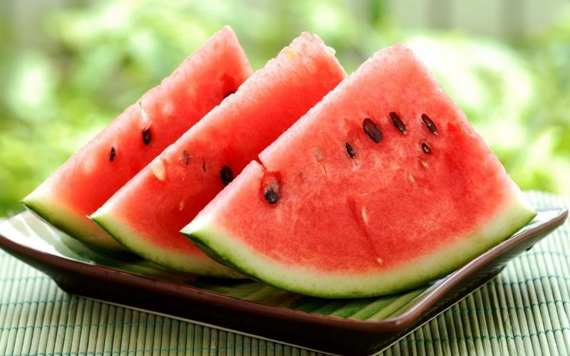 Sự có mặt của axit amin citrulline trong dưa hấu.