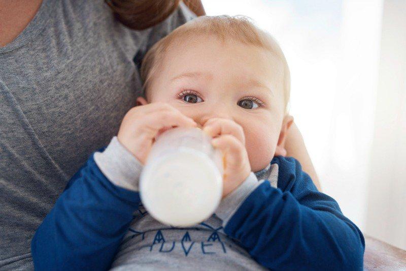 Similac dành cho bé theo từng độ tuổi