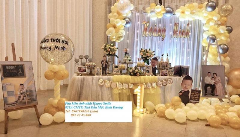 Bé sẽ có ngay 1 không gian sinh nhật thật ấn tượng, mẹ và bé chỉ cần xúng xính váy xinh, không gian lung linh không cần phải nghĩ