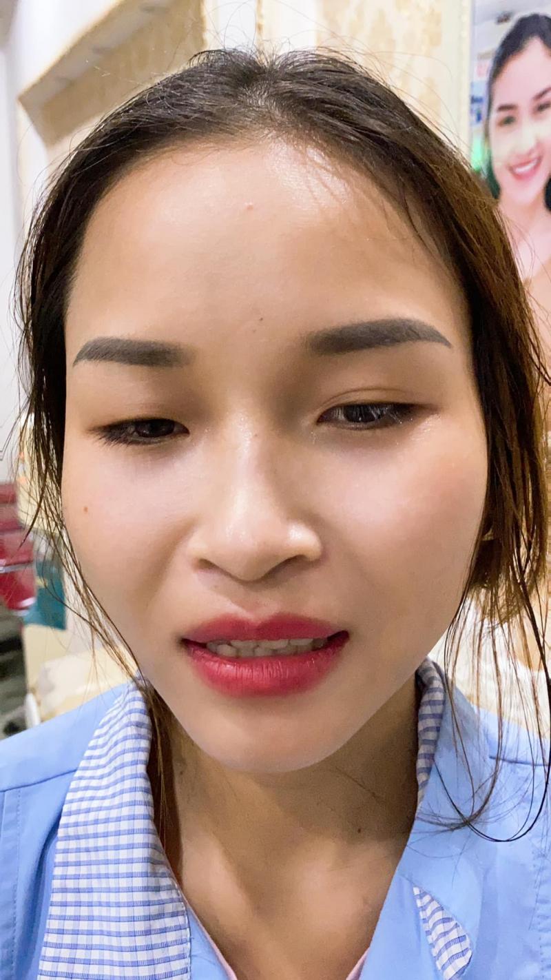 Thẩm Mỹ Hoàng Nhâm