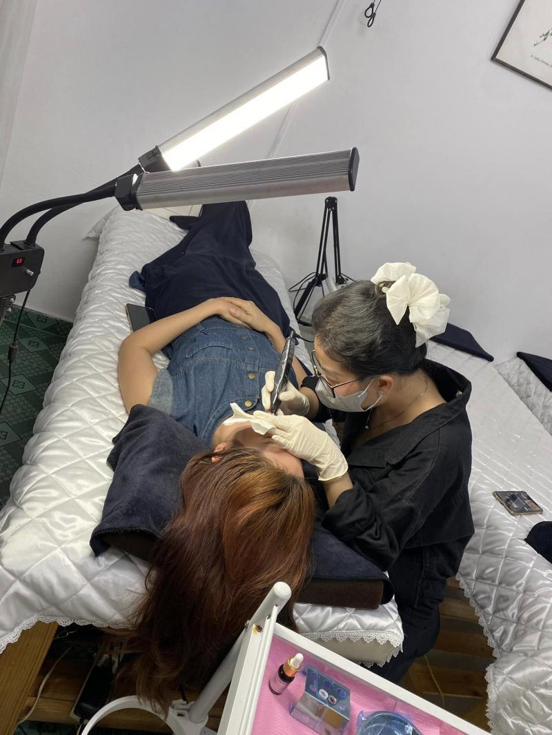 Phun Xăm Vy Trần