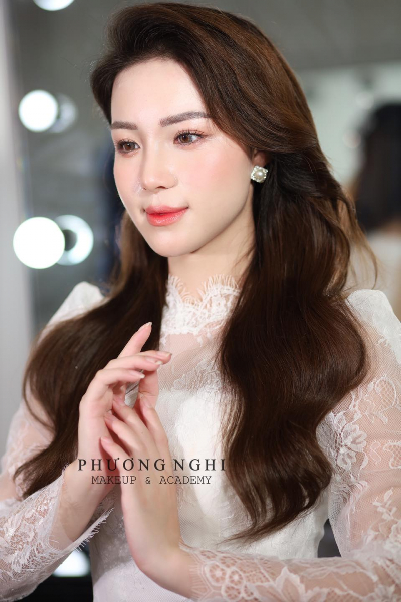Phương Nghi ﻿Makeup Store