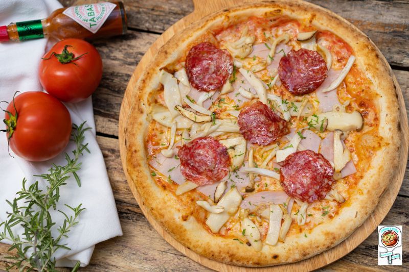 Pizza Nhà Ún