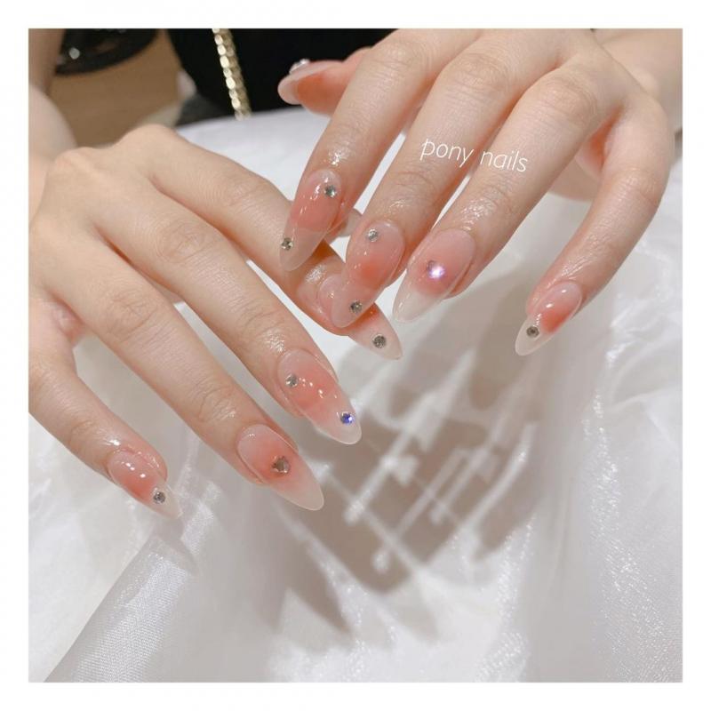 Với năng lực và tình yêu của mình, PONY Nails luôn được các học viên yêu mến