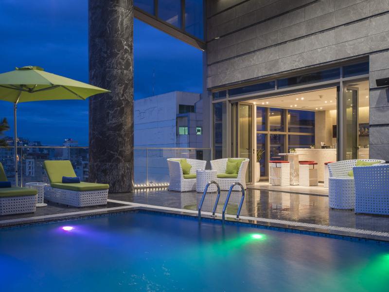 Pullman Saigon Centre