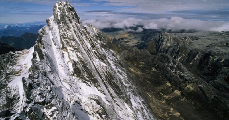 Đỉnh Puncak Jaya