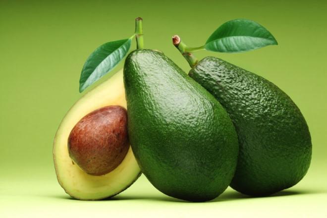 Quả bơ rất tốt cho sự hình thành và phát triển hệ thần kinh ở trẻ.