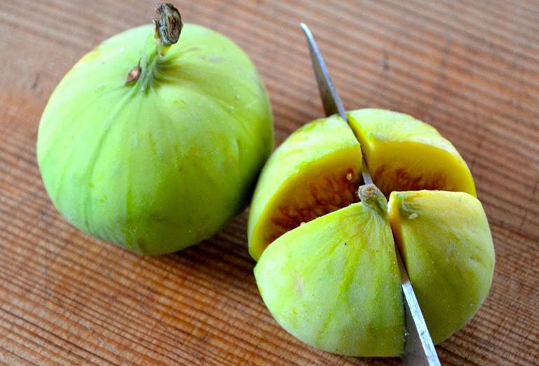 ài thuốc từ quả sung tươi chữa trào ngược dạ dày đơn giản, dễ thực hiện và không tốn nhiều công sức