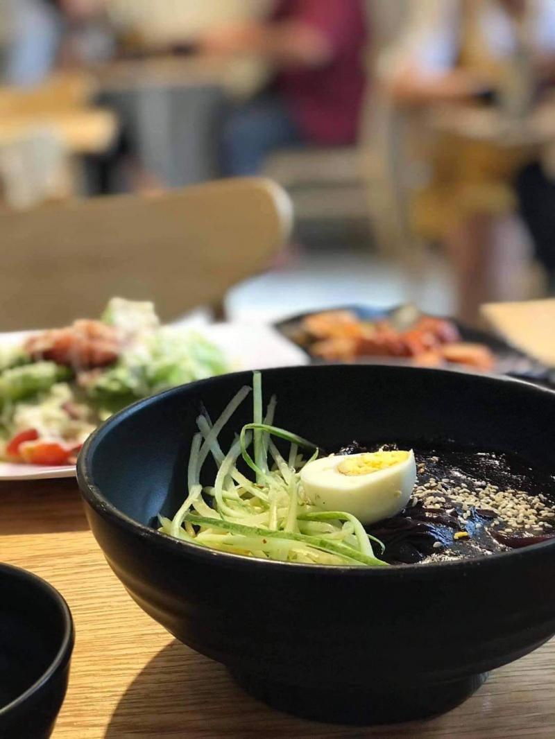 Quán ăn Hàn Quốc Ông Lei