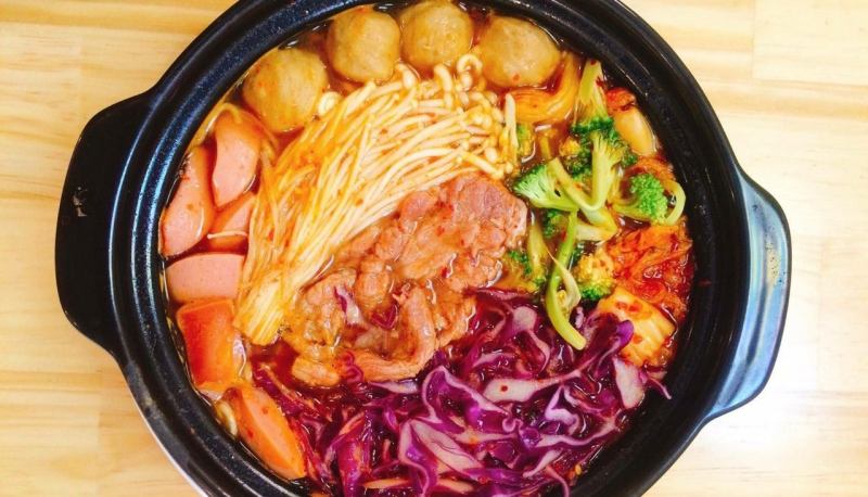 Quán Ăn Vặt Xiên Que Châu Châu