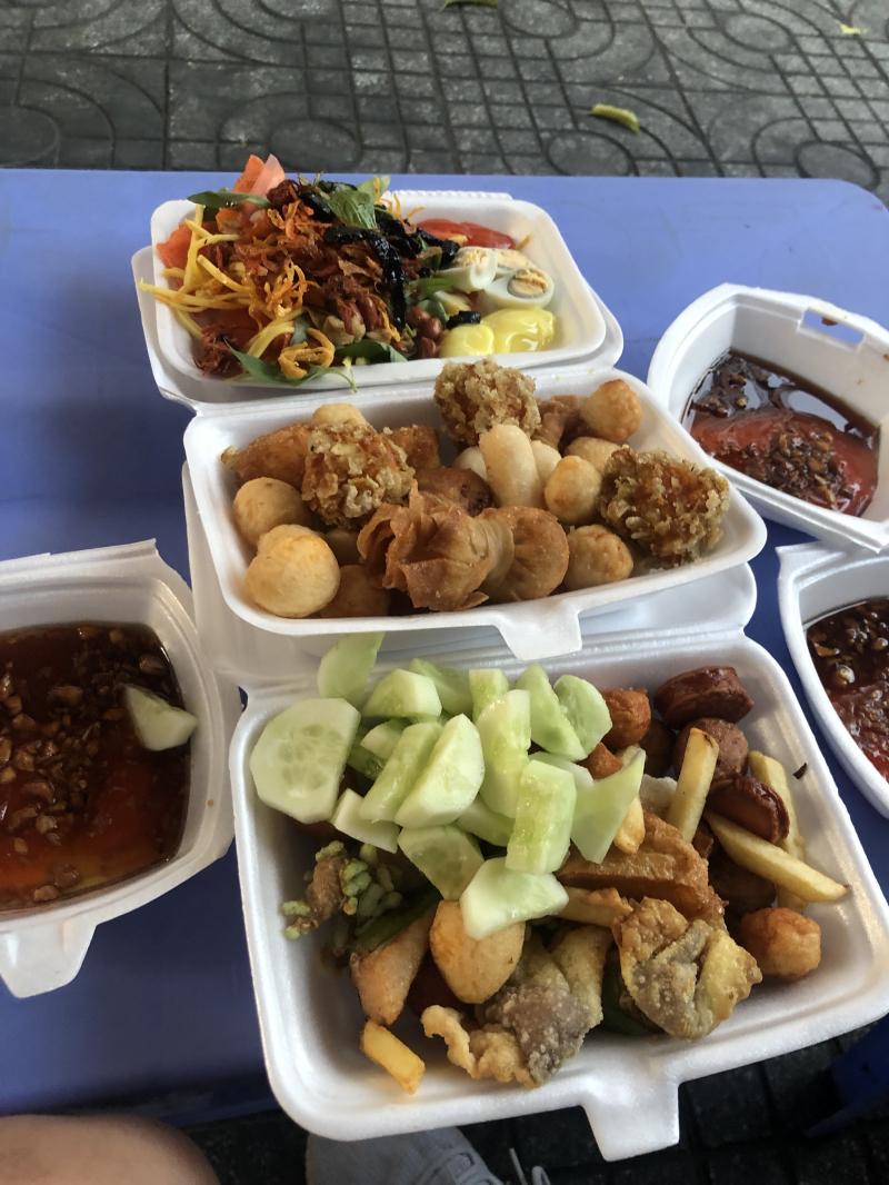 Quán Anh Chị Em
