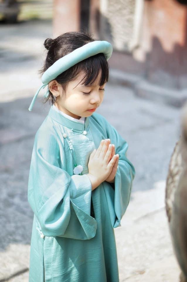 Quần áo cổ trang Hà Nội