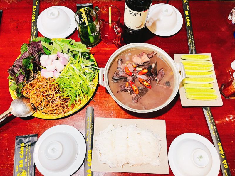 Quán Bà Còng - Ẩm Thực Đồng Quê