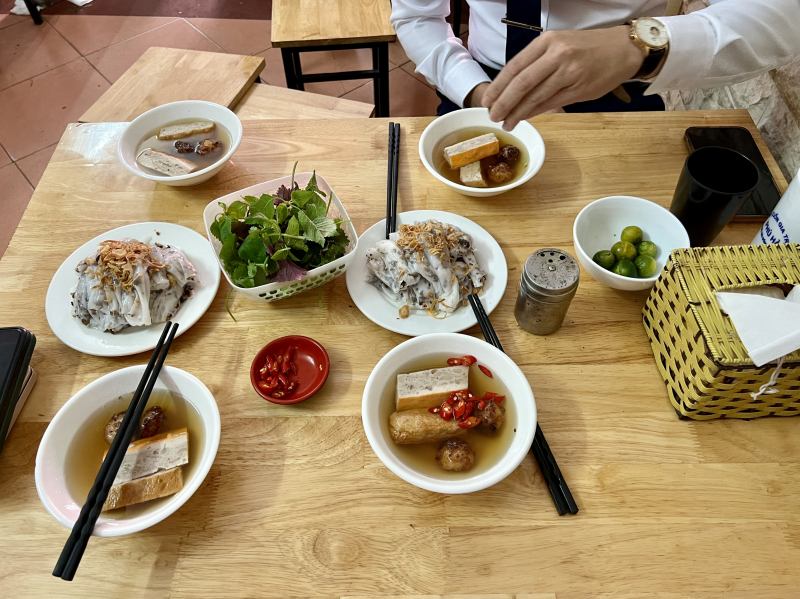 Quán Bánh Cuốn Phú Hải