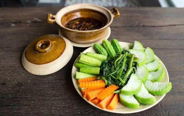 Quán Bụi - Enriching Vietnamese Food Culture