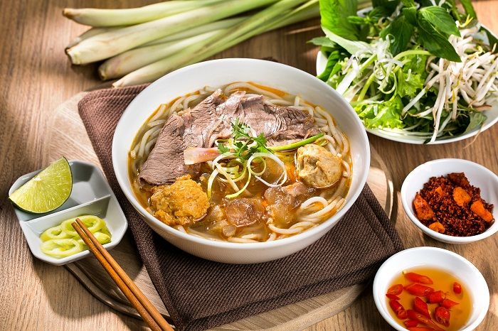 Quán Bún Bò Chú Gấu