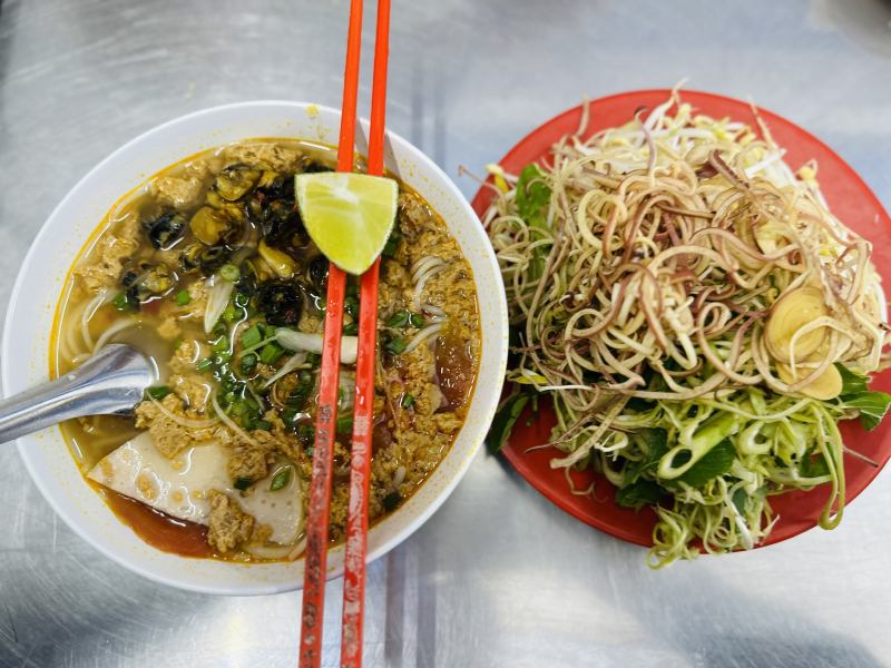 Quán Bún Riêu Ốc