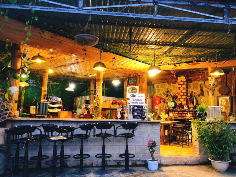 Quán Cafe Chồn