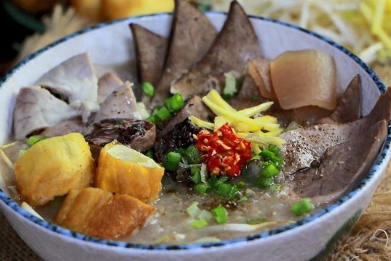 Quán cháo lòng Anh Tá