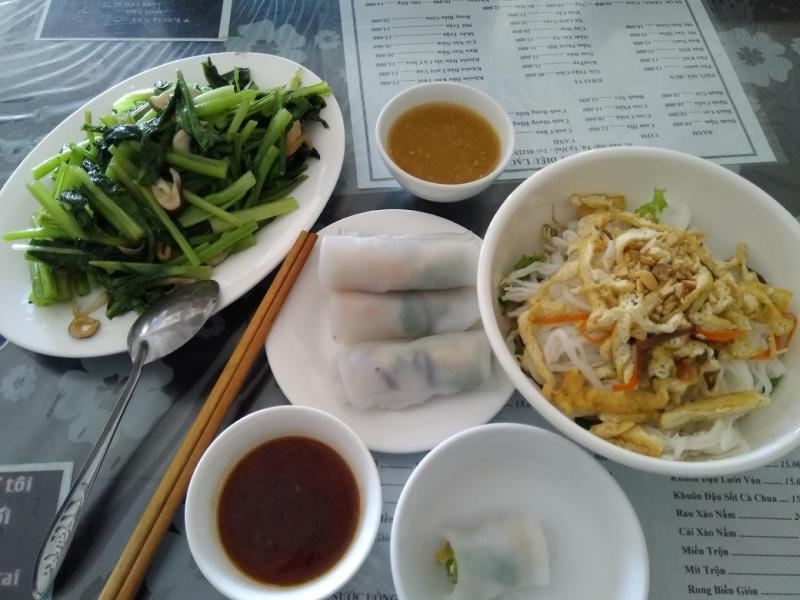 Quán chay Diệu Lạc
