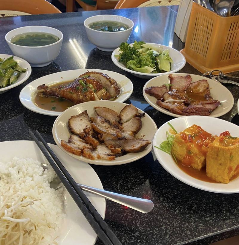 Quán Cơm Hạnh Thu