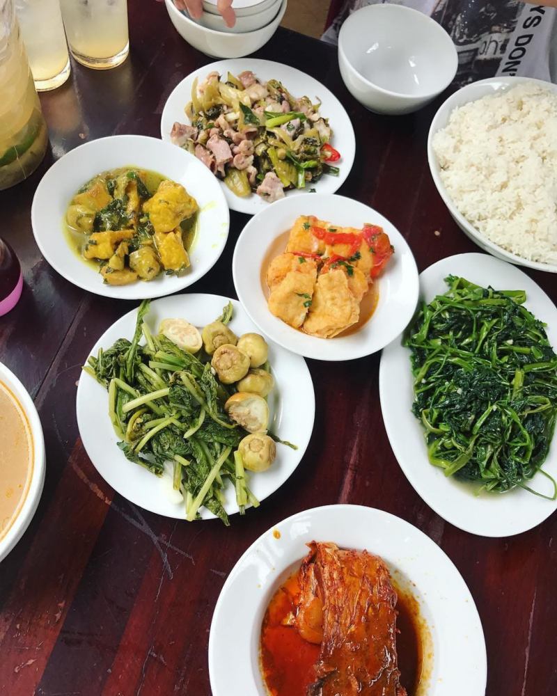 Quán cơm quê
