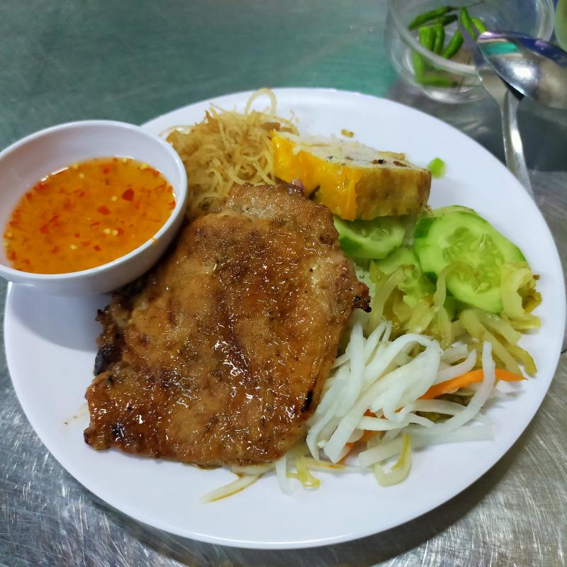 Quán Cơm Tấm Mai Thìn