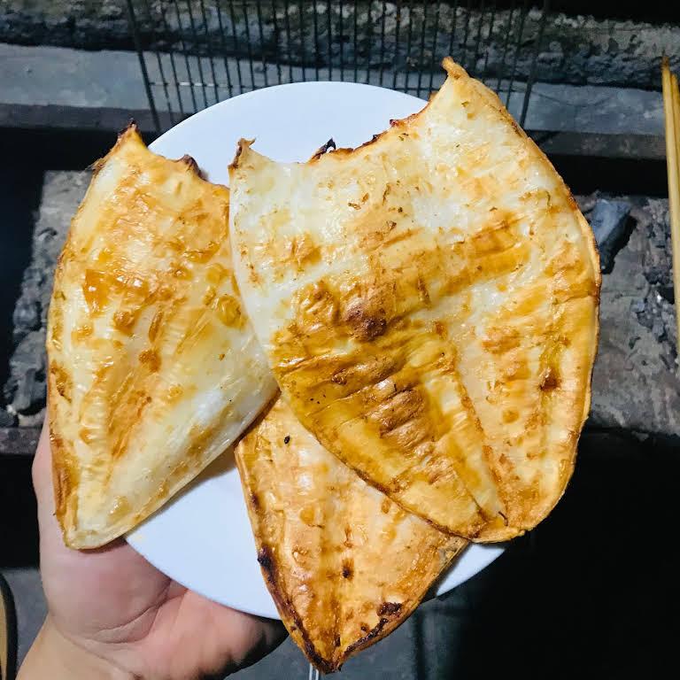 Quán hải sản Kinh Quyên - Đặc Sản Biển Tươi Sống