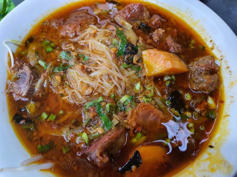 Quán Hủ Tiếu Bò Kho Trần Nhân Tôn