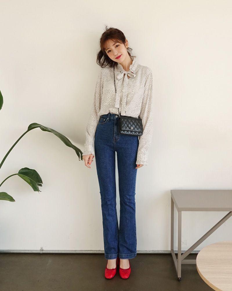 Quần Jean kết hợp với áo voan thắt nơ