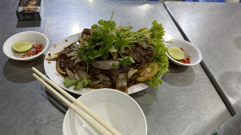 Lẩu đuôi bò tại Nguyễn Văn Đậu