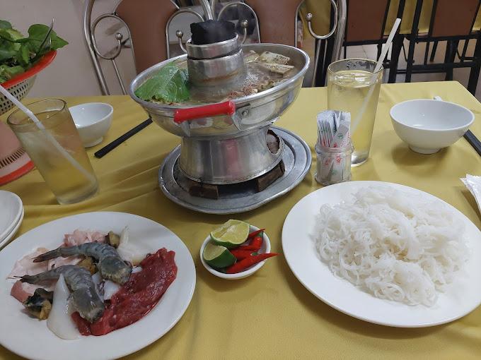 Quán Lẩu Mắm 140