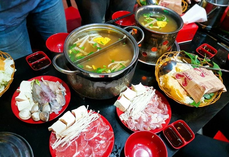 Uyên Ương Quán - Lẩu và các món nhậu