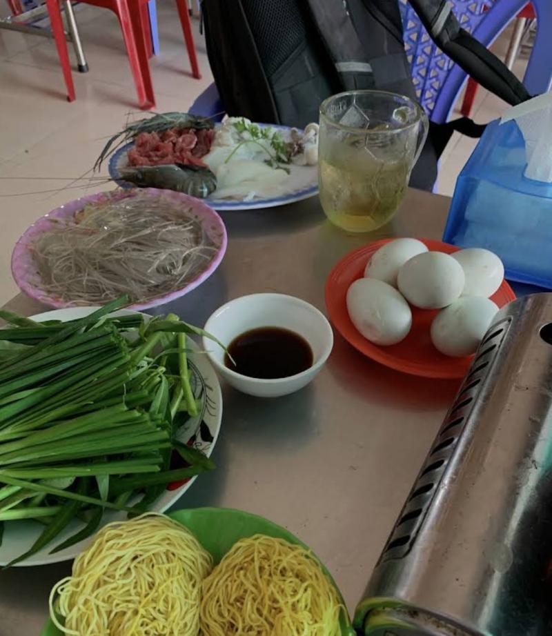 Quán Lẩu Tài Có