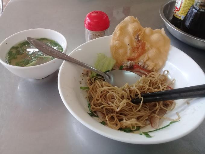 Quán Mì Hủ Tiếu Quốc Xương