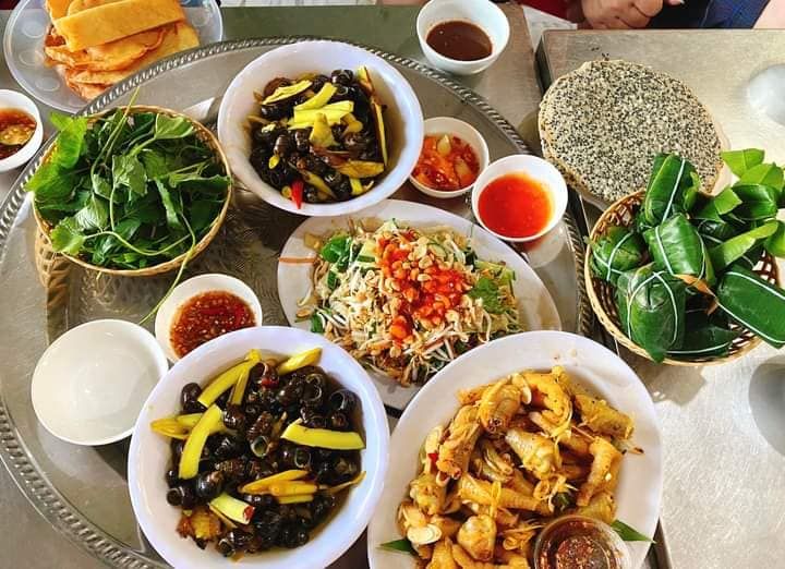 Quán ốc Bà Liên