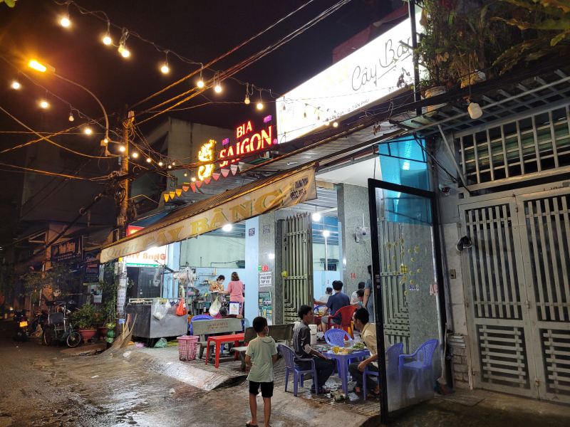 Quán Ốc Cây Bàng