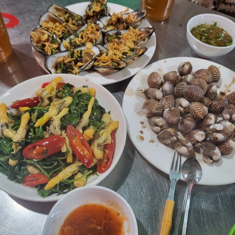 Quán Ốc Vườn Mơ